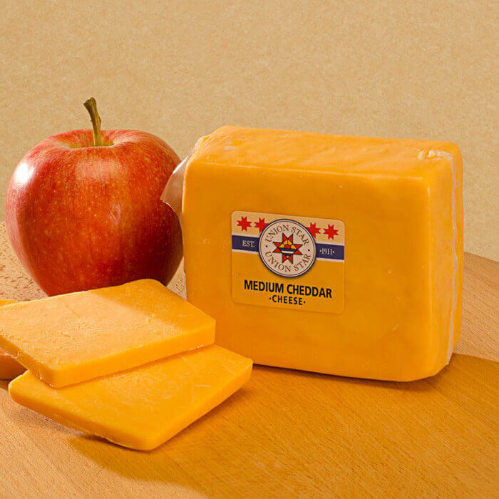 Medium Cheddar Cheese In Wisconsin